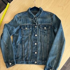 GAP Light Blue Denim Jacket - Loose fit